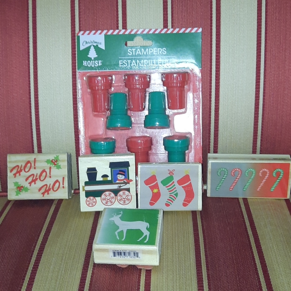 *New* Christmas holiday stamp collection